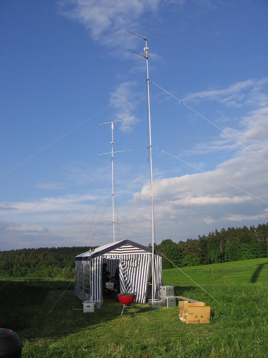 Contestplatz mit Antennen