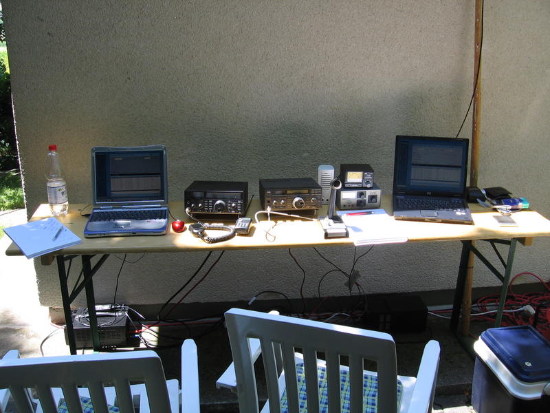 Funkstation mit Notebooks